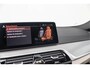 BMW 5-Serie Touring 530e xDrive Business Edition Plus Pano Comfortstoelen M-pakket
