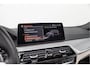 BMW 5-Serie Touring 530e xDrive Business Edition Plus Pano Comfortstoelen M-pakket