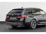 BMW 5-Serie Touring 530e xDrive Business Edition Plus Pano Comfortstoelen M-pakket