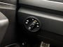 Volkswagen T-Roc 1.5 TSI Sport 150Pk Automaat (VIRTUAL COCKPIT, APPLE CARPLAY, GROOT NAVI, CLIMATE, LEDER, STOELVERWARMING, LED KOPLAMPEN, ZWART HEMEL, GETINT GLAS, CAMERA, ADAPTIVE CRUISE, NIEUWSTAAT)