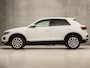 Volkswagen T-Roc 1.5 TSI Sport 150Pk Automaat (VIRTUAL COCKPIT, APPLE CARPLAY, GROOT NAVI, CLIMATE, LEDER, STOELVERWARMING, LED KOPLAMPEN, ZWART HEMEL, GETINT GLAS, CAMERA, ADAPTIVE CRUISE, NIEUWSTAAT)