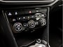 Volkswagen T-Roc 1.5 TSI Sport 150Pk Automaat (VIRTUAL COCKPIT, APPLE CARPLAY, GROOT NAVI, CLIMATE, LEDER, STOELVERWARMING, LED KOPLAMPEN, ZWART HEMEL, GETINT GLAS, CAMERA, ADAPTIVE CRUISE, NIEUWSTAAT)
