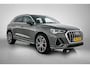 Audi Q3 40 TFSI quattro S Line(NL-auto, Dealer OnderH, Carplay, Digitale Dash, Parkeersensoren V+A, Etc)