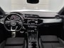 Audi Q3 40 TFSI quattro S Line(NL-auto, Dealer OnderH, Carplay, Digitale Dash, Parkeersensoren V+A, Etc)