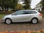 Opel Astra Sports Tourer 1.4 Turbo Cosmo Cruise Stoelverwarming Stuurverwarming Ecc Navi Bleutooth Trekhaak Pdc Lm Velgen