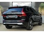 Volvo XC60 2.0 T6 Plug-in hybrid AWD Core Bright 350pk Panoramadak/Navigatie/Camera