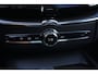 Volvo XC60 2.0 T6 Plug-in hybrid AWD Core Bright 350pk Panoramadak/Navigatie/Camera