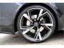 Audi RS6 Avant 4.0 TFSI 441kW/600pk Aut8 Quattro Performance LUCHTVERING + SOFTCLOSE + BANG&OLUFSEN + STANDKACHEL + 360 CAMERA + HEAD-UP DISPLAY + DUBBEL GLAS + ADAPT.CRUISE + LANE ASSIST + MATRIX LED + STOELVERWARMING&-VENTILATIE + HEAD-UP + EL.TREKHAAK + 22" LM-VELGEN