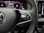 Skoda Karoq 1.5 TSI ACT Sportline Business DSG / Elek. Trekhaak / Camera / Adap. Cruise