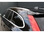 Volvo V60 2.4 D6 AWD Plug-In Hybrid R-Design - LEDER - TREKHAAK - SCHUIFDAK - CAMERA - 2e EIGENAAR