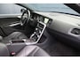 Volvo V60 2.4 D6 AWD Plug-In Hybrid R-Design - LEDER - TREKHAAK - SCHUIFDAK - CAMERA - 2e EIGENAAR