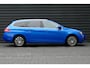 Peugeot 308 SW 1.2 PURETECH 110PK ALLURE / NAVI / LED / PDC / CLIMA / 16"LMV / CAMERA / KEYLESS / BLUETOOTH / ADAPT. CRUISECONTROL / 1E EIGENAAR / SCHITTERENDE STAAT !!