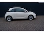 Opel Adam 1.2 on star. airco .cruise control, lichtmetaal velgen.