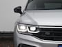 Volkswagen Tiguan 1.5 TSI R-Line Business | Panoramadak | 20" velgen | 1e eigenaar | Achteruitrijcamera |