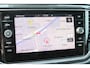 Volkswagen T-Roc 1.5 TSI 150pk Sport DSG Automaat / Panorama dak / LM 17 inch / LED/ Elektrische klep / Navigatie / Camera / Parkeersensoren