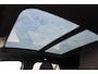 Volkswagen T-Roc 1.5 TSI 150pk Sport DSG Automaat / Panorama dak / LM 17 inch / LED/ Elektrische klep / Navigatie / Camera / Parkeersensoren