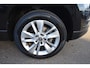 Skoda Karoq 1.5 TSI ACT Business Edition Plus , CLIMATR , CR CONTR ,  LED KOPL , A UITRIJ CAM , PDC V+A ,