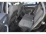 Skoda Karoq 1.5 TSI ACT Business Edition Plus , CLIMATR , CR CONTR ,  LED KOPL , A UITRIJ CAM , PDC V+A ,