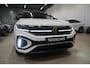 Volkswagen T-Roc 1.5 TSI R-Line * IQ Light - Camera - Keyless - 19" - ACC *