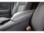 Toyota C-HR 1.8 Hybrid Style Blindspot/Stuur/Stoelverwarming/PDC/AllSeasons