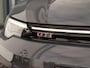 Volkswagen Golf 2.0 TSI GTI | 8.5 | Panoramadak | Stoel- en Stuurverwarming | Camera | Navigatie | Adaptive Cruise | Black Style |