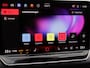 Volkswagen Golf 2.0 TSI GTI | 8.5 | Panoramadak | Stoel- en Stuurverwarming | Camera | Navigatie | Adaptive Cruise | Black Style |