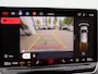 Volkswagen Golf 2.0 TSI GTI | 8.5 | Panoramadak | Stoel- en Stuurverwarming | Camera | Navigatie | Adaptive Cruise | Black Style |