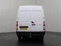 Renault Master 2.3DCi 135PK L2H2 Work Edition | Navigatie | Camera | Airco | 3-Persoons | 2500Kg Trekhaak