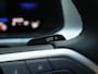 Volkswagen T-Roc 1.5 TSI Life Edition | Camera | Navigatie | Stoelverwarming | Adaptive Cruise |