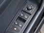 Volkswagen T-Roc 1.5 TSI Life Edition | Camera | Navigatie | Stoelverwarming | Adaptive Cruise |