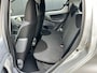 Toyota Aygo 1.0-12V + Automaat | 5-deurs | Apk 22-10-2026 |