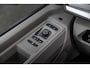 Volkswagen Multivan E-Hybrid 4-Motion | Trekhaak | Travel Assist | Easy open | Verwarmbaar stuur | Art Velours | Vis A Vis