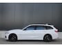 BMW 3-Serie Touring 320e High Executive M-Sport | Pan.Dak | Laserlight | Shadow Line | 19" LM |