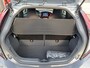Toyota Aygo X UNDERCOVER AUTOMAAT ZWARTE VELGEN RODE ACCENTEN PDC STOELVERWARMING