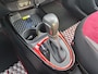 Toyota Aygo X UNDERCOVER AUTOMAAT ZWARTE VELGEN RODE ACCENTEN PDC STOELVERWARMING