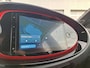 Toyota Aygo X UNDERCOVER AUTOMAAT ZWARTE VELGEN RODE ACCENTEN PDC STOELVERWARMING