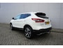 Nissan Qashqai 1.3 DIG-T Tekna Climate / Cruise / Navi / Camera / Stoelverw. / Parkeers. / Pano / NAP
