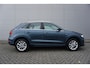 Audi Q3 1.4 TFSI CoD Adrenalin AUTOMAAT - Climate / Navi / Cruise / Parkeers. / Lm velgen / NAP