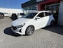 Hyundai i20 1.0 T-GDI 48V 100PK Premium Sky | Schuif-/Kanteldak | PDC Voor & Achter | Camera Achter | Stoel / stuur verwarming |Navigatie | Carplay |