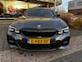 BMW 3-Serie 330e High Executive M-Sport Leder Apple carplay Sfeerverlichting SOH 93%