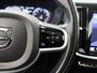 Volvo V60 2.0 B3 Momentum | PANO | CAMERA | ADAPTIVE | STOEL- EN STUURVERW. | TREKHAAK