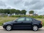 Volvo S40 2.4 Momentum ECC Audio/CD Electric pakket EBD Colorpakket ABS Getint glas LMV 16" Cruisecontrol Dealeronderhoud Nw Apk!