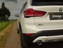 BMW X1 xDrive25i X-Line | 230PK | Schuifd. | Trekhk.| Nav | 19inch | Camera | Keyless | Uniek!