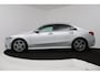Mercedes-Benz A-klasse 180 Business Solution AMG (STOELVERWARMING, SFEERVERLICHTING, ACHTERUITRIJCAMERA, CRUISE CONTROL, NAVI)