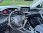 Peugeot 2008 1.2 Turbo Automaat, Carplay, Panorama, Trekhaak