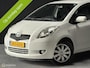 Toyota Yaris 1.3 VVT-i Automaat – 5-deurs – Slechts 118.006 km!