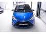 Toyota Yaris 1.5 VVT-i Bi-Tone | Camera | Dealer oh | 1e eig | Trekhaak | NL auto NAP | rijklaarprijs | 112 pk | Lane assist | Cruise |