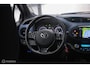 Toyota Yaris 1.5 VVT-i Bi-Tone | Camera | Dealer oh | 1e eig | Trekhaak | NL auto NAP | rijklaarprijs | 112 pk | Lane assist | Cruise |