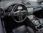 Porsche Cayenne 3.0 340pk | Sport Chrono | Panoramadak | PDLS+ Matrix LED | 18-Wegs stoelen | Trekhaak