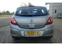 Opel Corsa 1.4-16V - 5 Drs -Cosmo -pann dak - lm velgen -stuur/stoelverwarming - cruise cont.--climat control